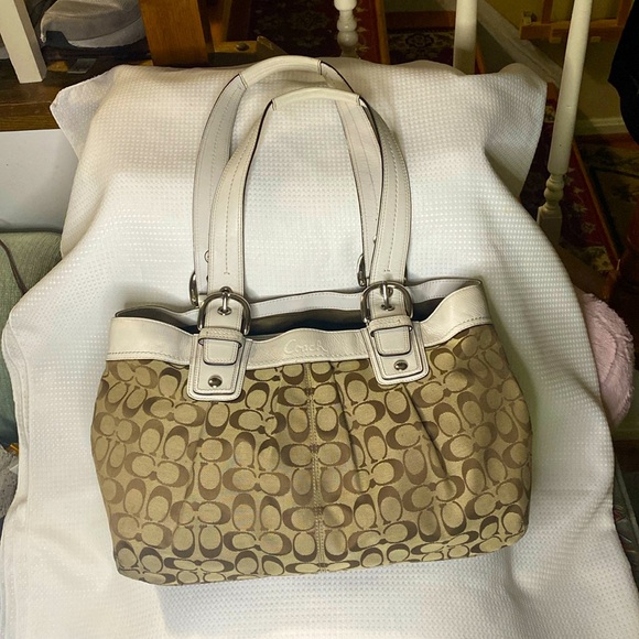 Coach Classic “C” w/White Leather Trim Large Satchel EUC w/Dustbag - Picture 1 of 11